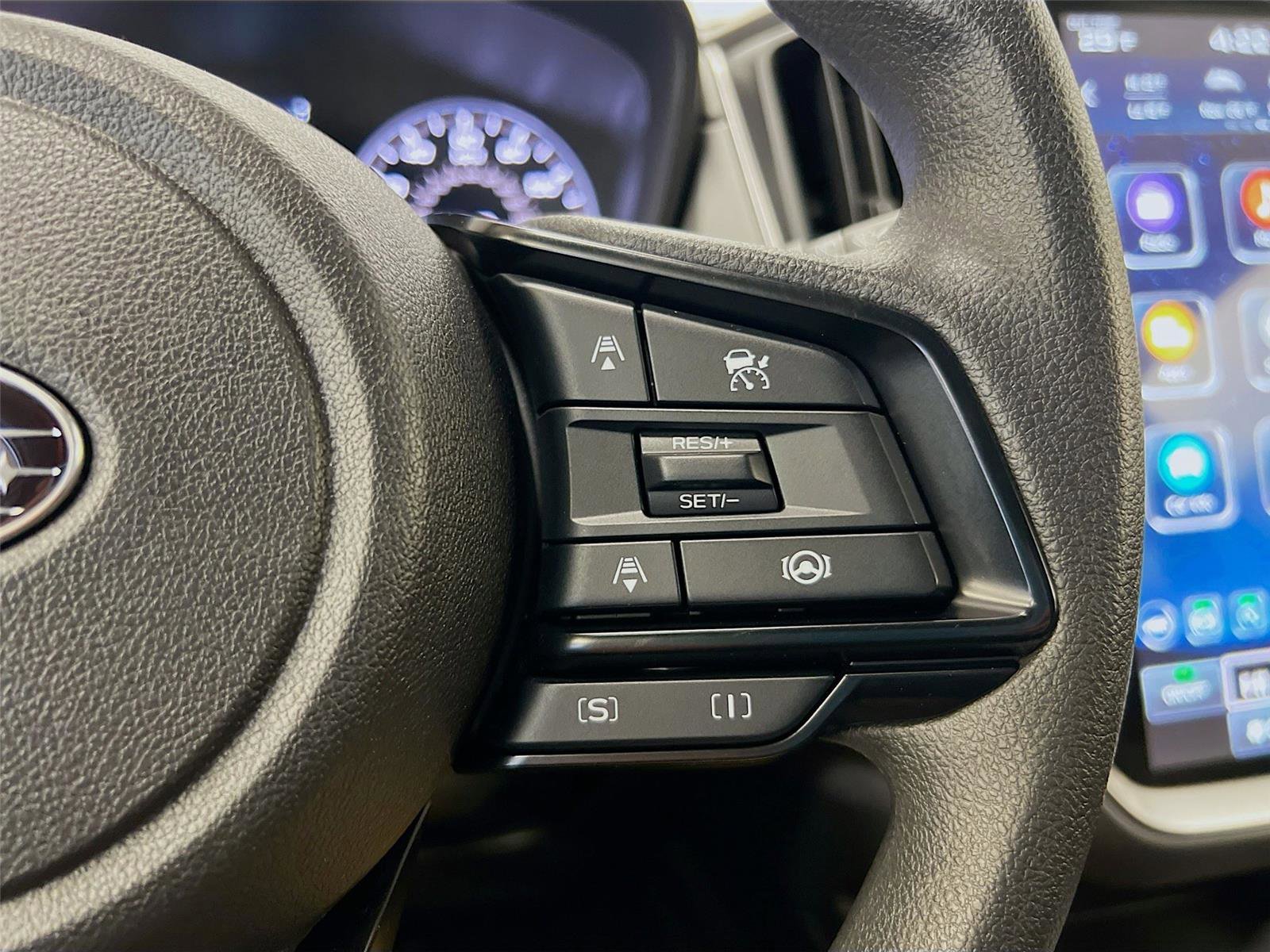 Certified 2025 Subaru Crosstrek 2.0i Premium image 32