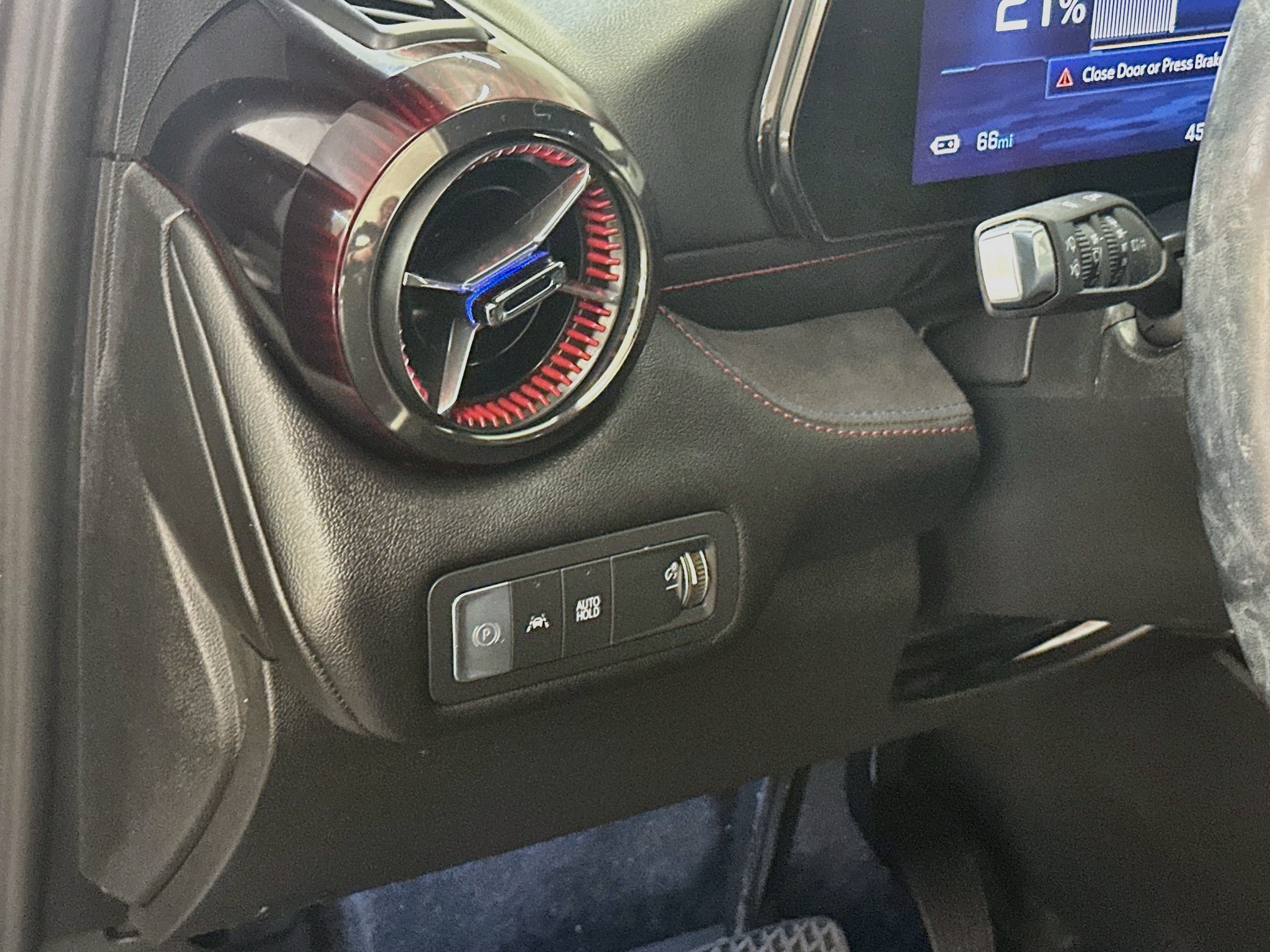 Used 2024 Chevrolet Blazer EV RS AWD/4WD image 17