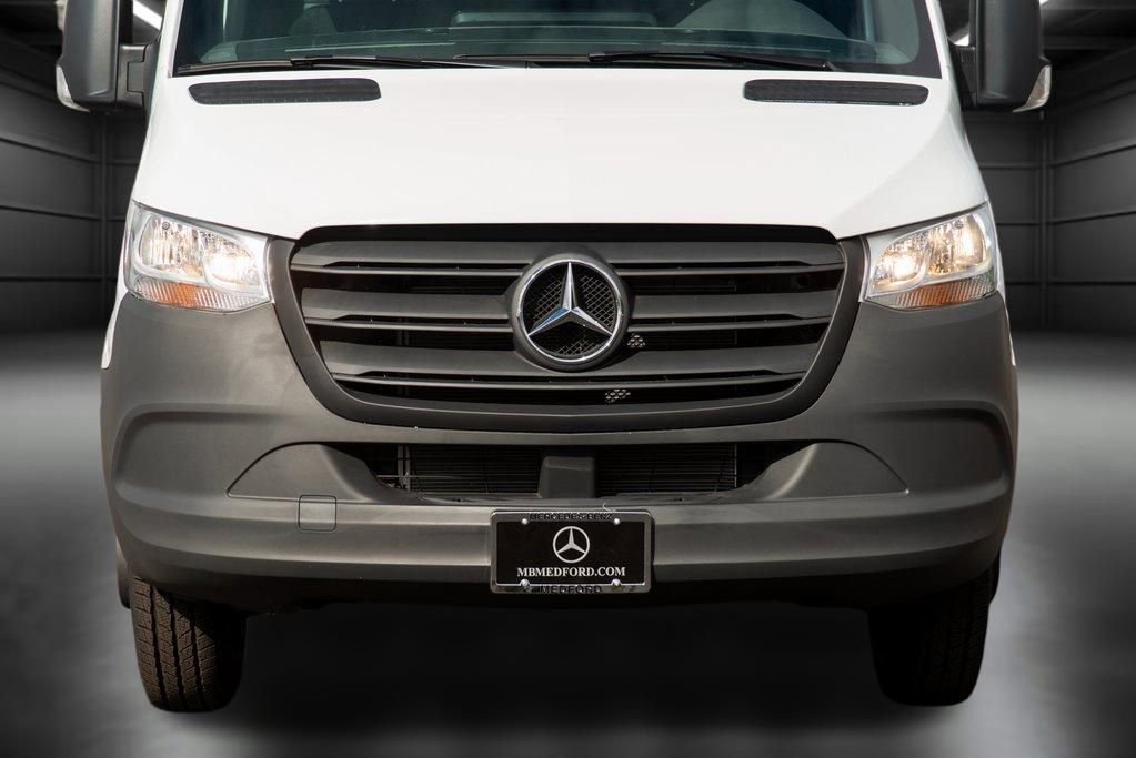 Used 2024 Mercedes-Benz Sprinter 3500 image 14