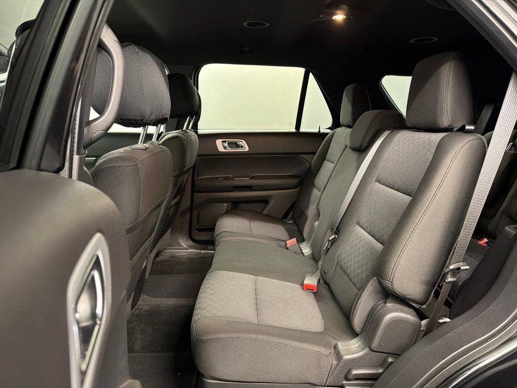 Used 2012 Ford Explorer XLT AWD/4WD image 31