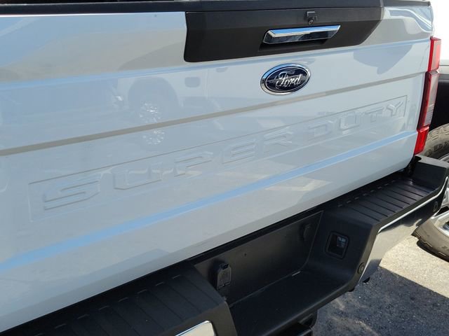 Used 2022 Ford F250 XLT w/ XLT Premium Package image 6