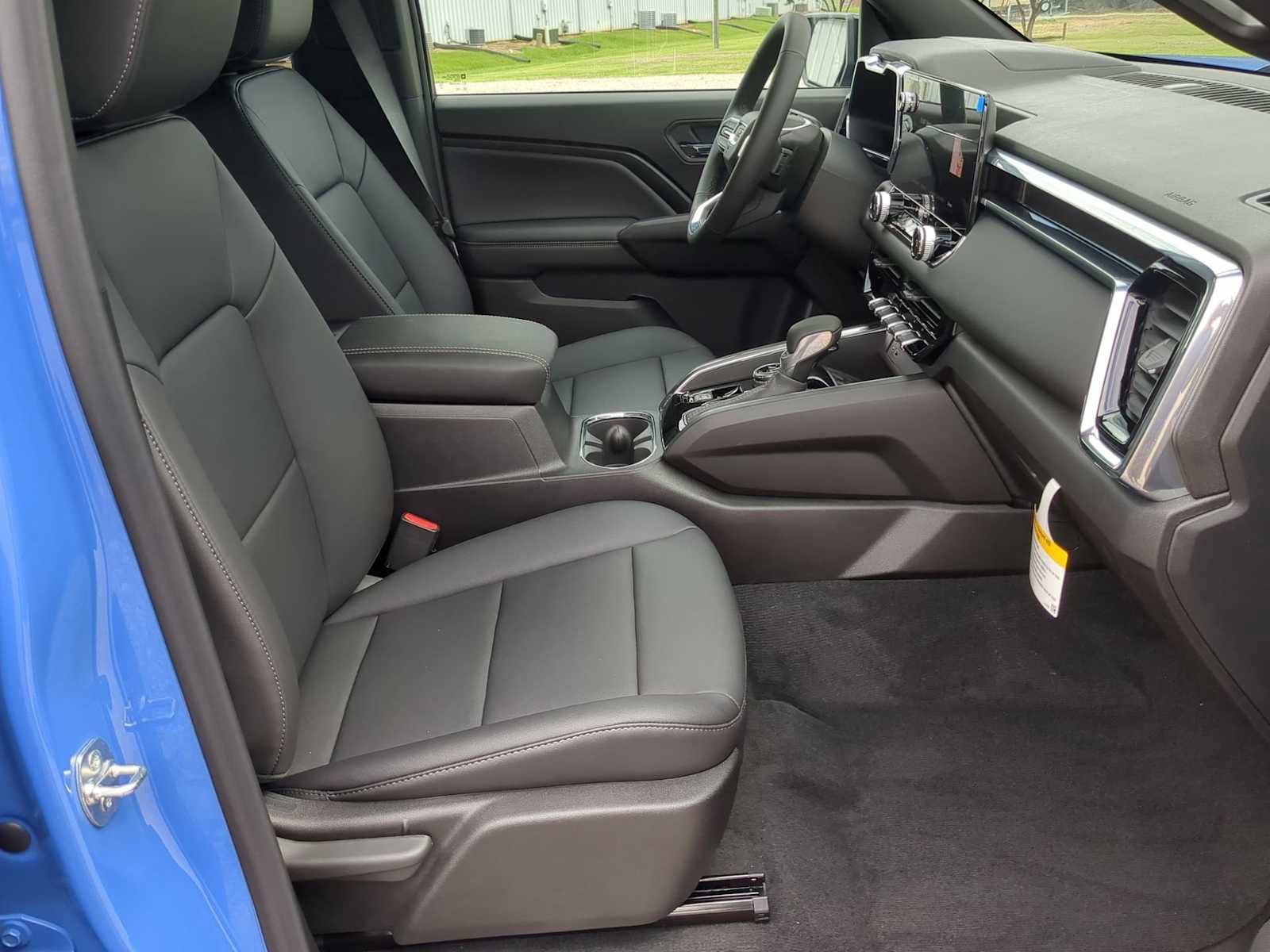 New 2026 GMC Canyon Elevation w/ Convenience Package image 28