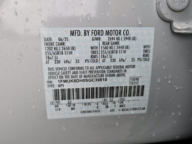 Used 2025 Ford Explorer Active AWD/4WD image 8
