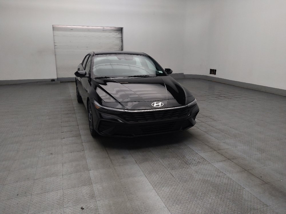 Used 2025 Hyundai Elantra Sport FWD image 13