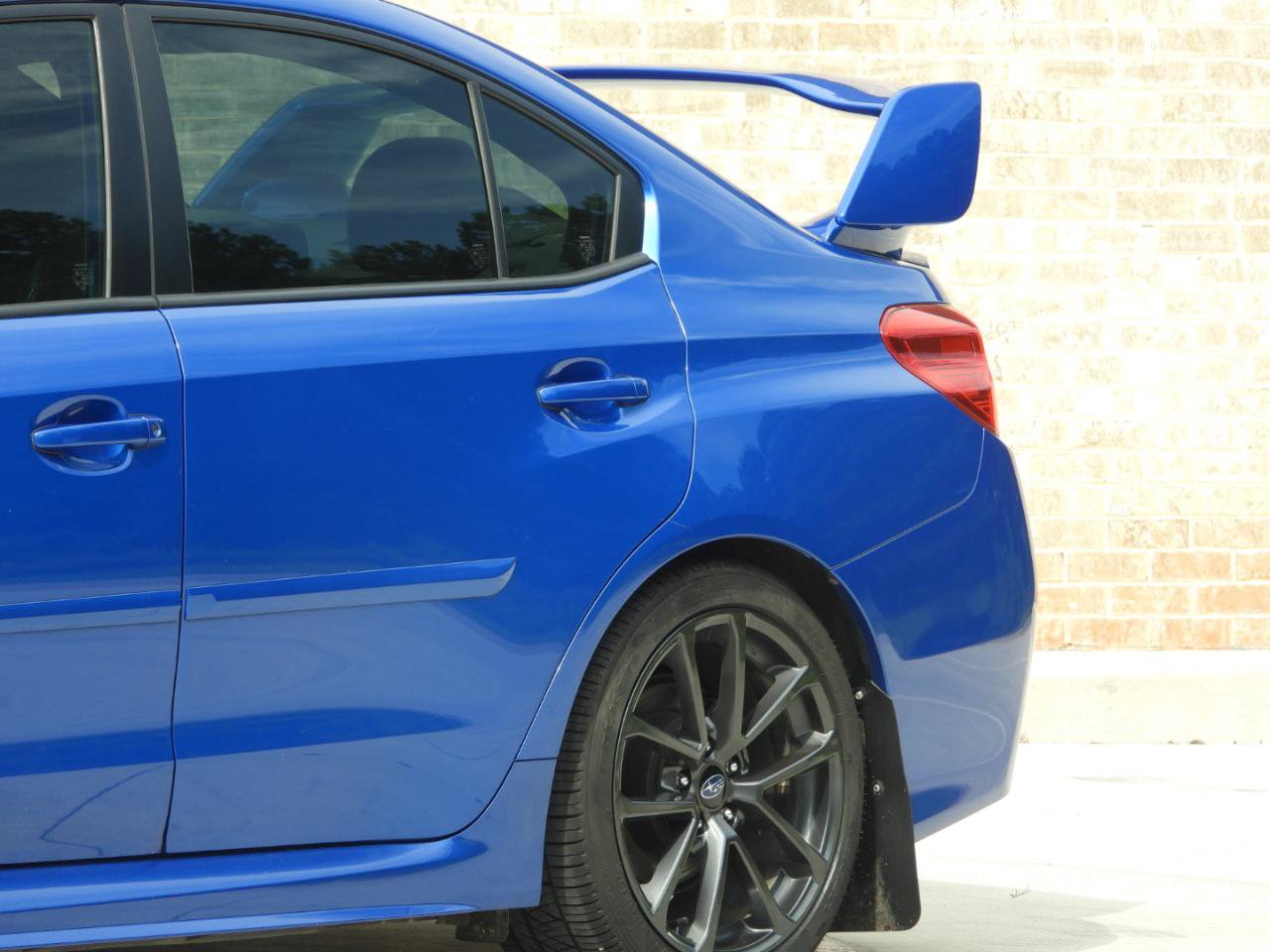 Used 2017 Subaru WRX Limited w/ Popular Package #1 AWD/4WD image 8