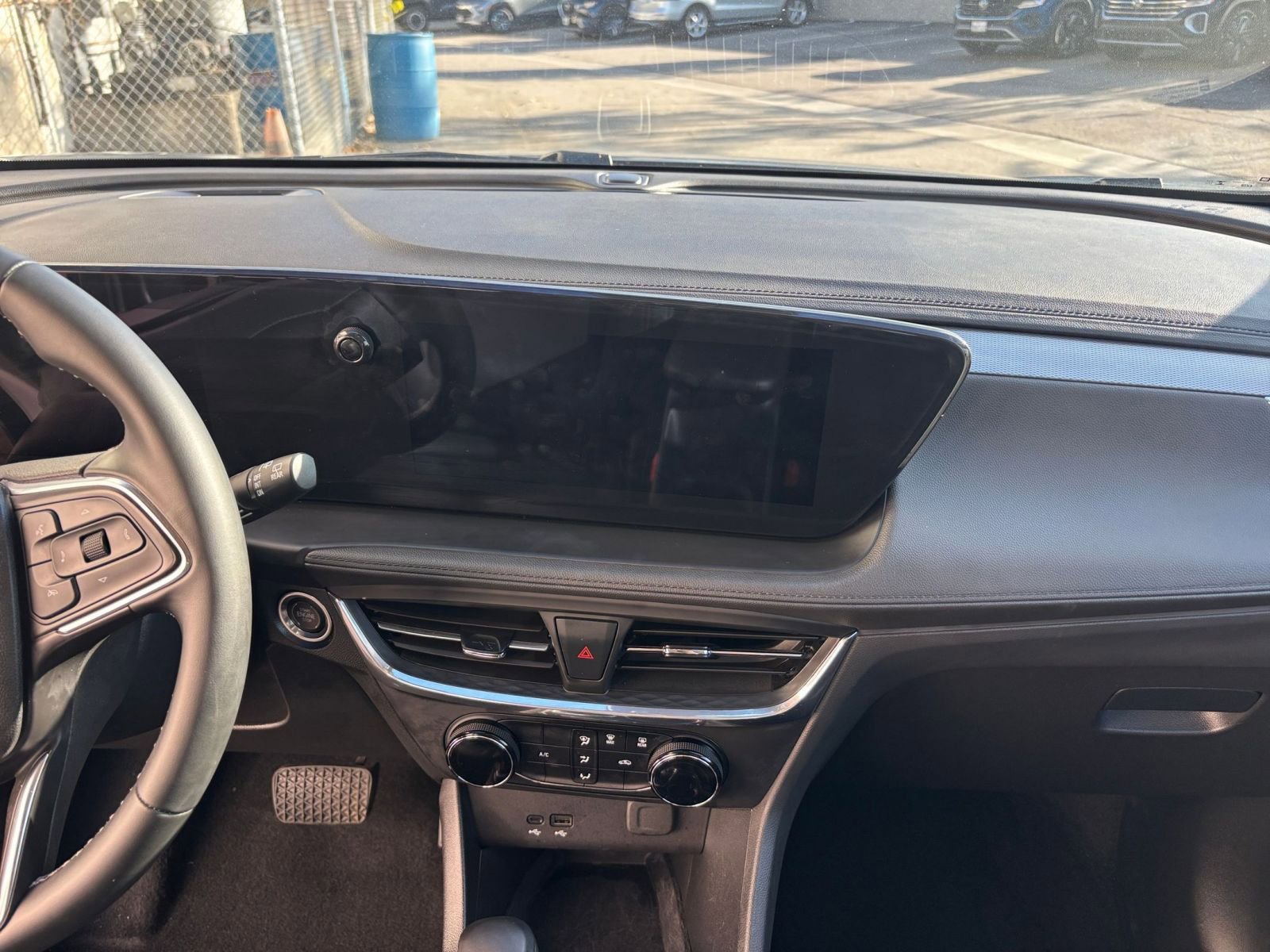 Used 2025 Buick Encore GX Preferred image 18