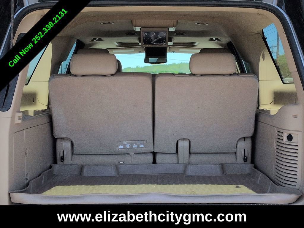 Used 2012 GMC Yukon XL SLT w/ SLT-2 Equipment Package AWD/4WD image 13