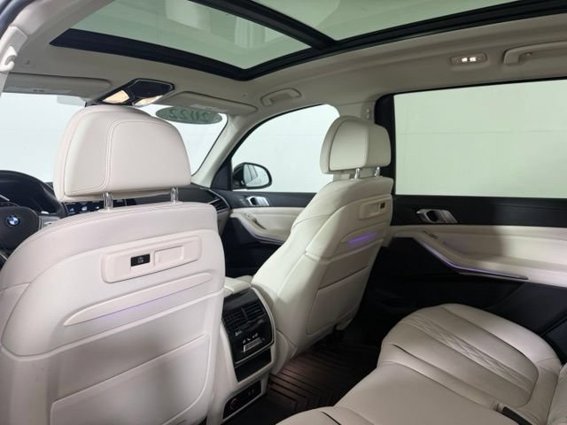 Used 2022 BMW X7 xDrive40i w/ Premium Package AWD/4WD image 21