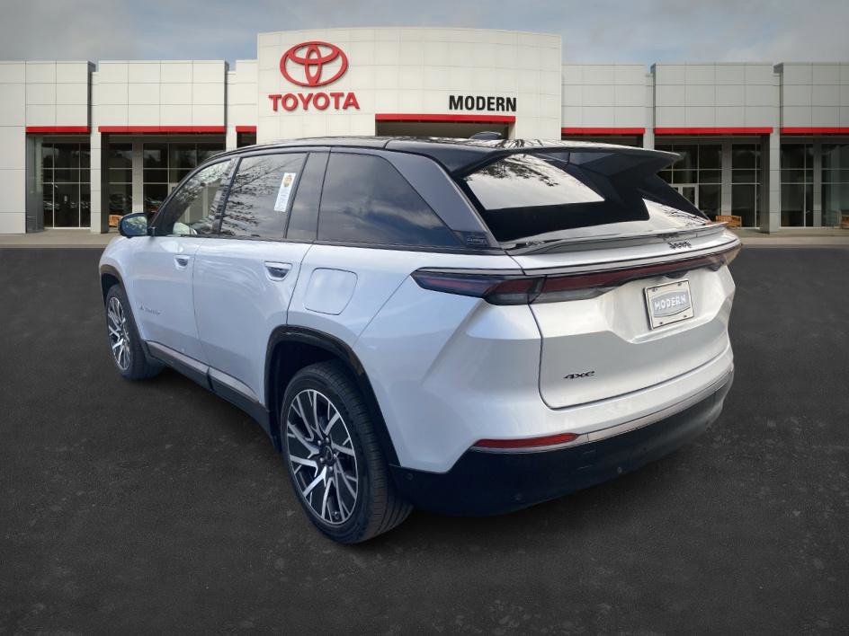 Used 2025 Jeep Wagoneer S Limited image 6