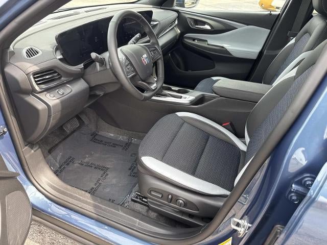 Used 2026 Buick Envista Preferred w/ Convenience I Package FWD image 11
