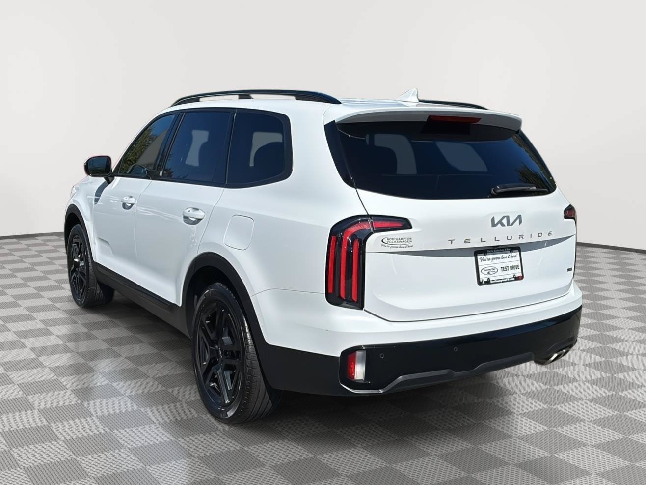 Used 2024 Kia Telluride SX X-Line AWD/4WD image 7