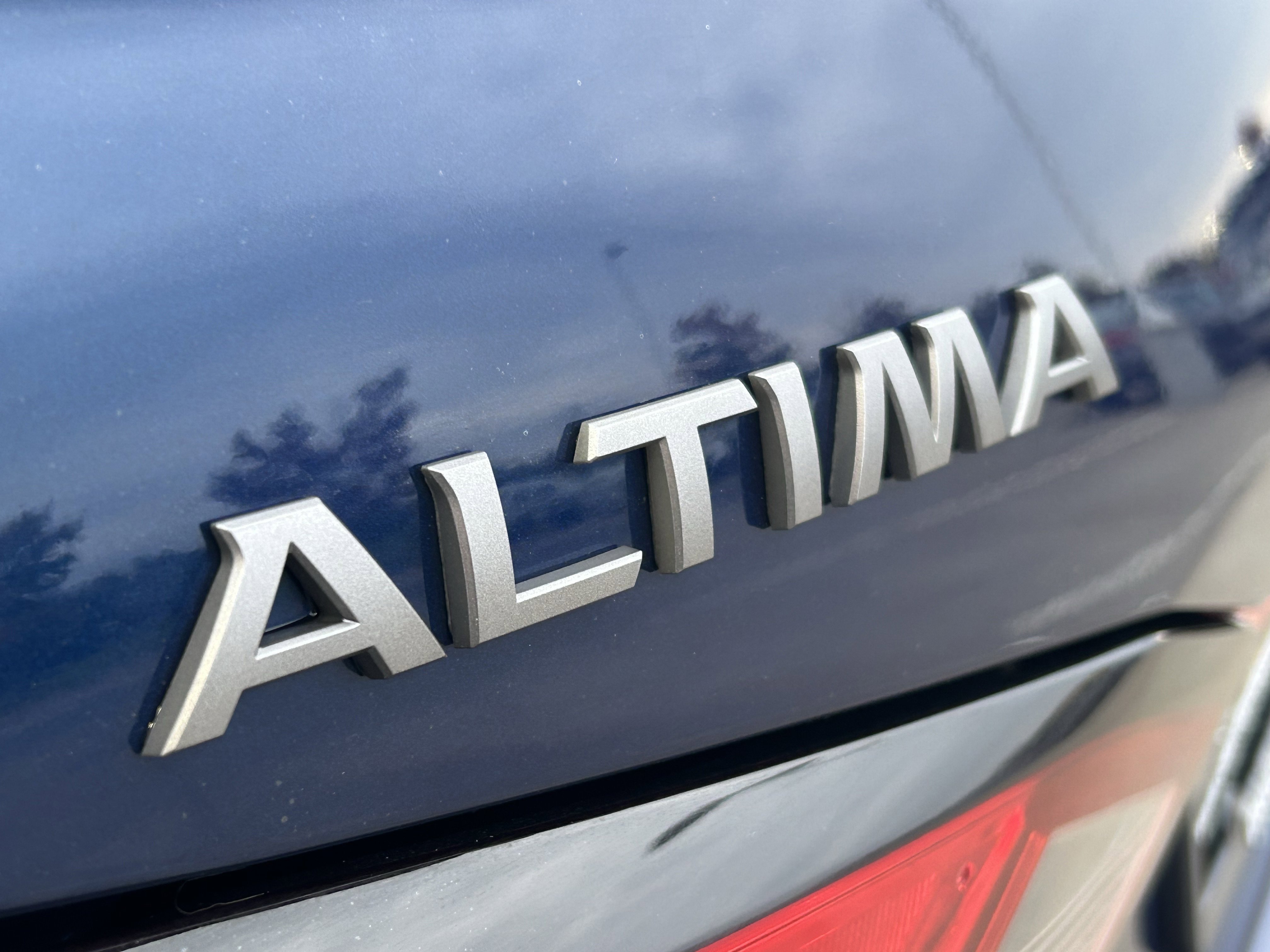 Used 2023 Nissan Altima 2.5 SR image 8