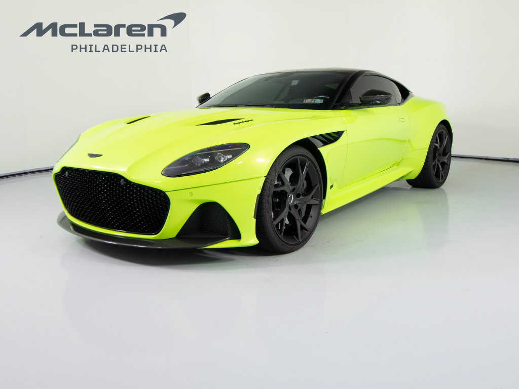 Used 2022 Aston Martin DBS Superleggera RWD image 1