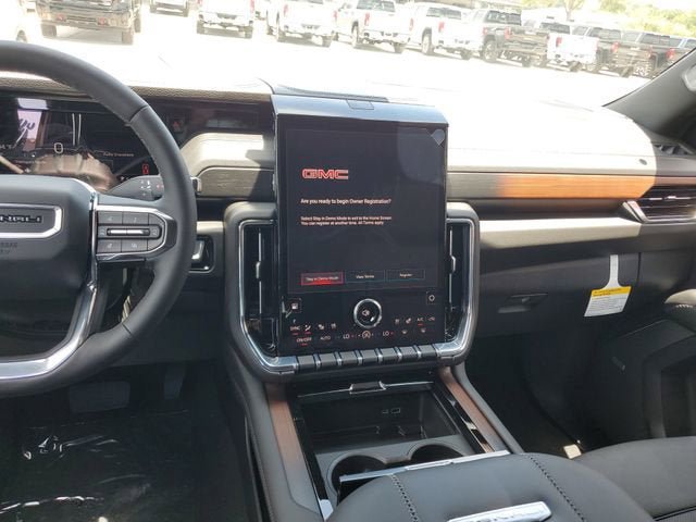 New 2026 GMC Yukon Denali RWD image 14