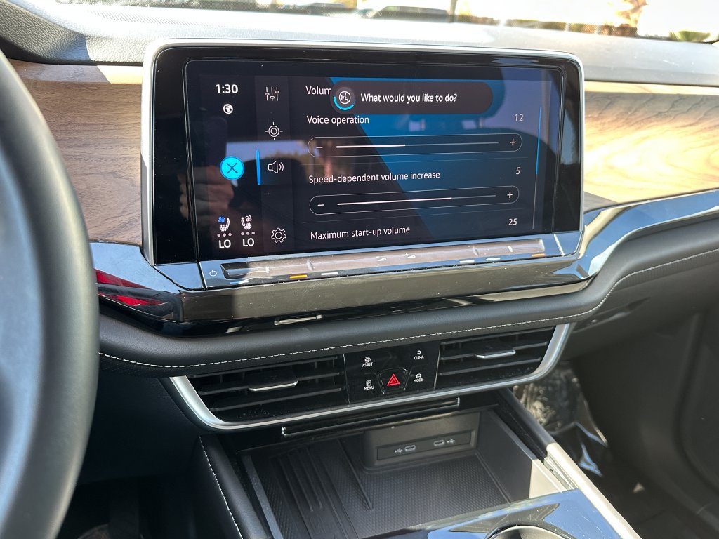 Used 2025 Volkswagen Atlas SE FWD image 29