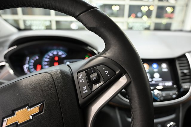 Used 2022 Chevrolet Trax LT w/ Driver Confidence Package image 22