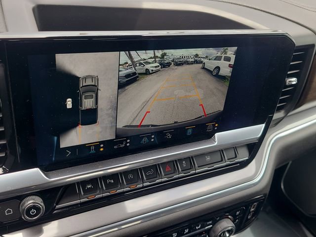 Used 2023 Chevrolet Silverado 1500 High Country w/ Technology Package image 24