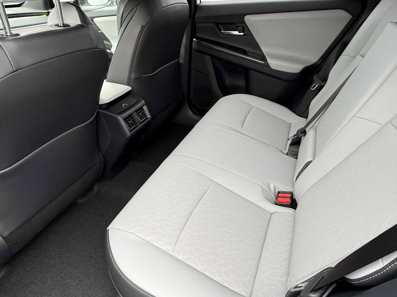 New 2026 Subaru Solterra AWD/4WD image 10