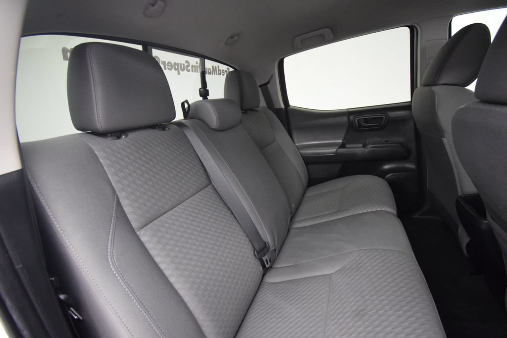 Used 2022 Toyota Tacoma SR AWD/4WD image 24
