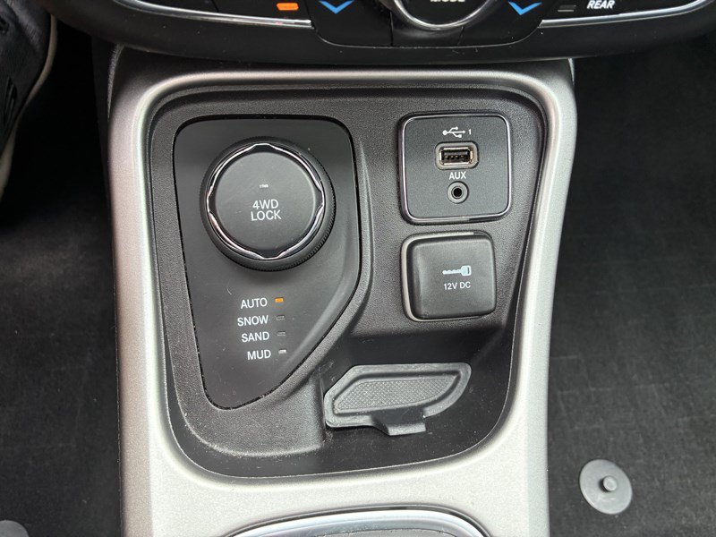 Used 2020 Jeep Compass High Altitude AWD/4WD image 12