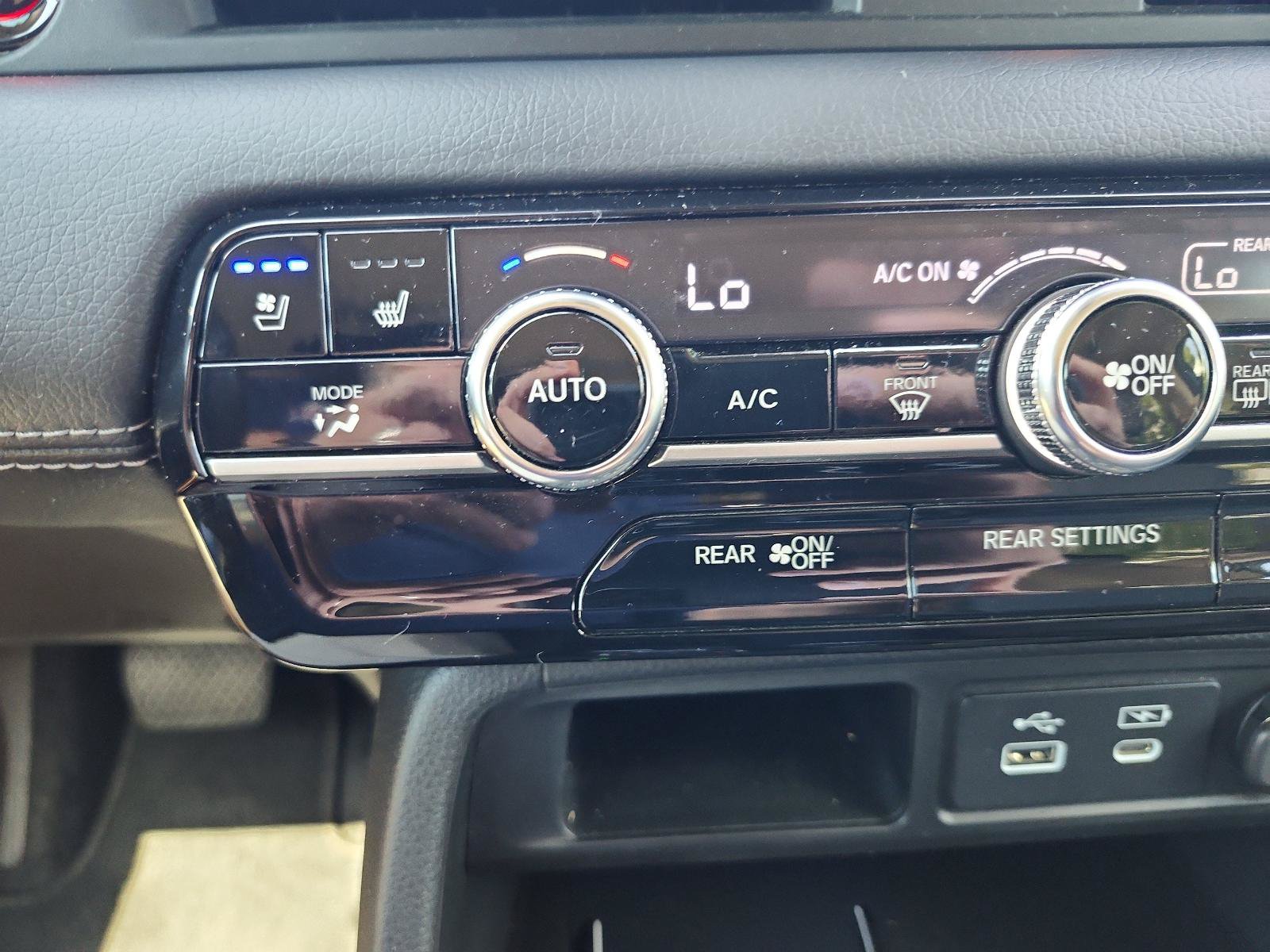Used 2024 Honda Pilot Elite image 21