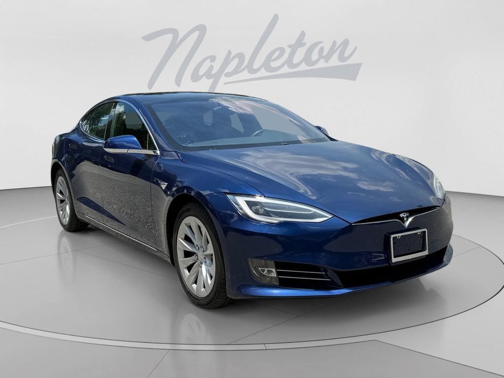 Used 2018 Tesla Model S 75D AWD/4WD image 3