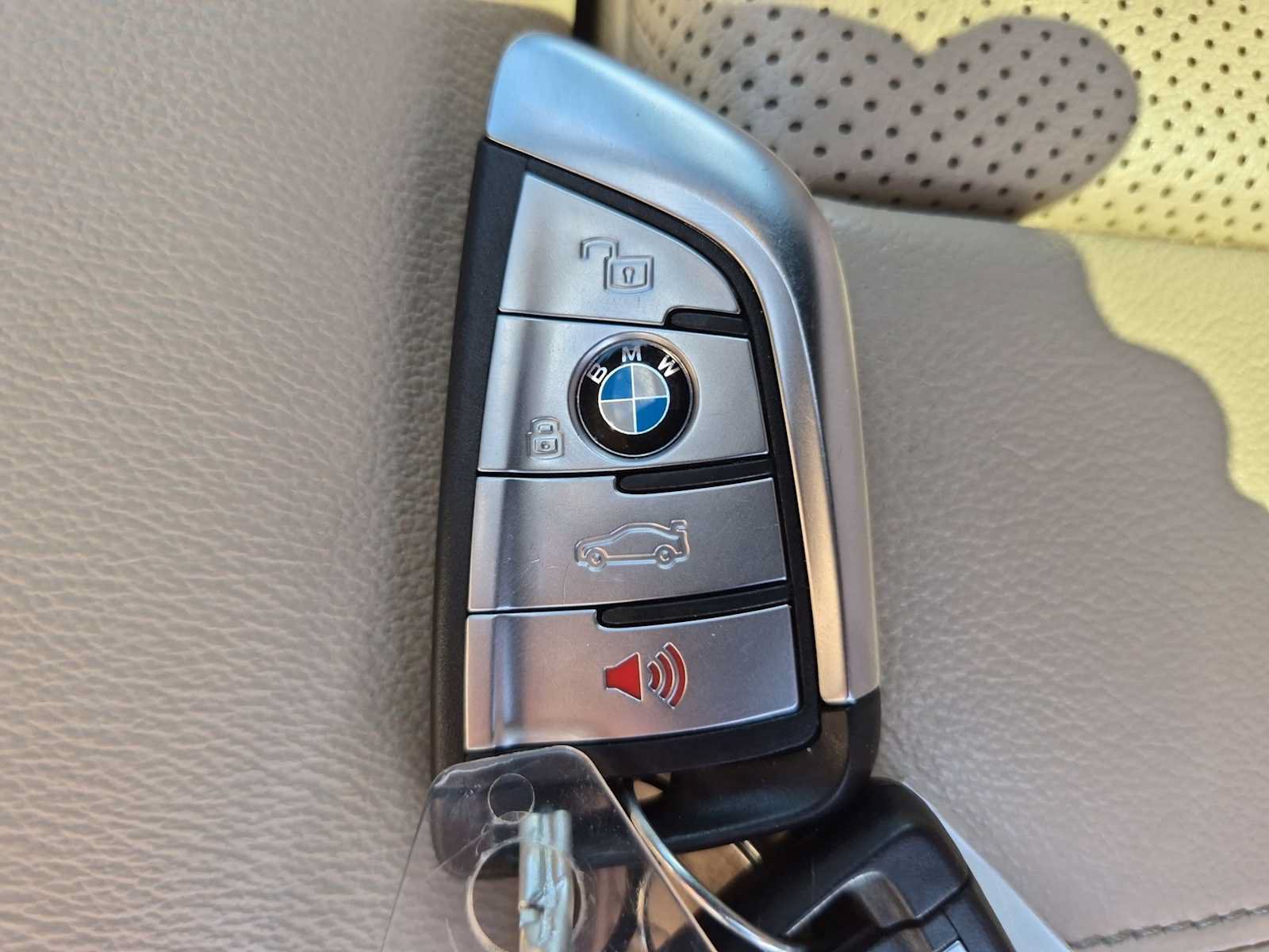 Used 2021 BMW X5 xDrive40i w/ Premium Package AWD/4WD image 36