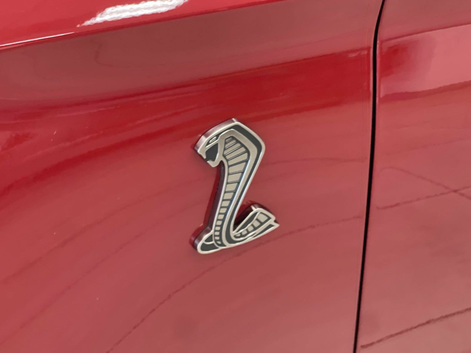 Used 2020 Ford Mustang Shelby GT500 w/ Technology Package RWD image 6