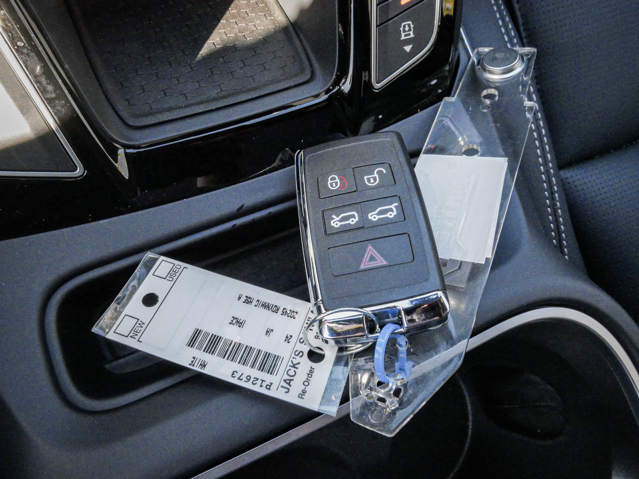 Used 2024 Jaguar I-PACE R-Dynamic HSE image 35