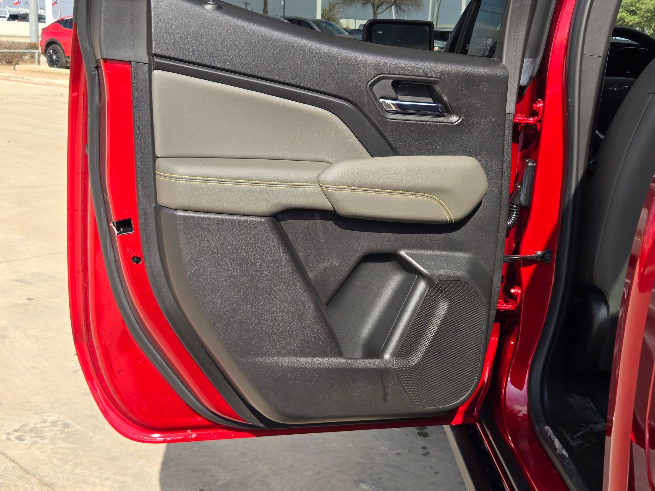 Certified 2024 Chevrolet Colorado ZR2 w/ Technology Package image 15