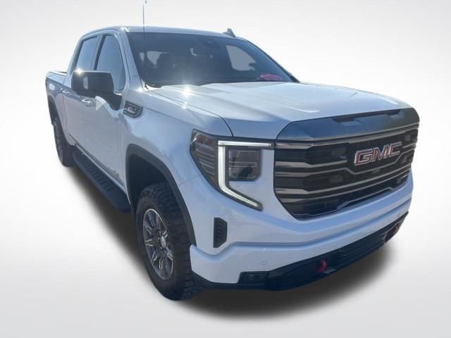Used 2024 GMC Sierra 1500 AT4 w/ AT4 Premium Package image 7