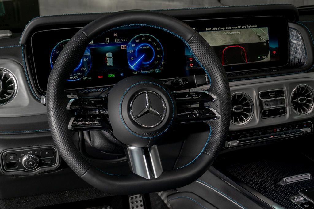 Used 2025 Mercedes-Benz G 580 w/ EQ Technology image 12
