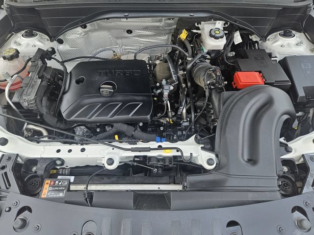 Used 2025 Chevrolet TrailBlazer LT AWD/4WD image 31