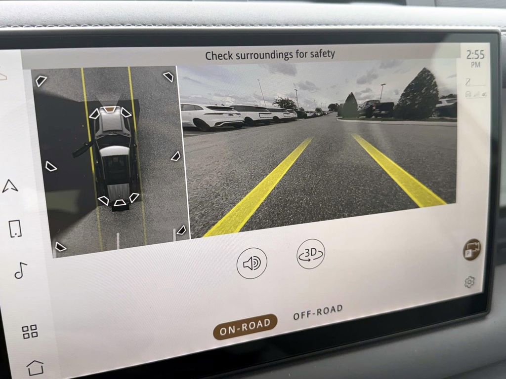 New 2025 Land Rover Defender 110 S image 21