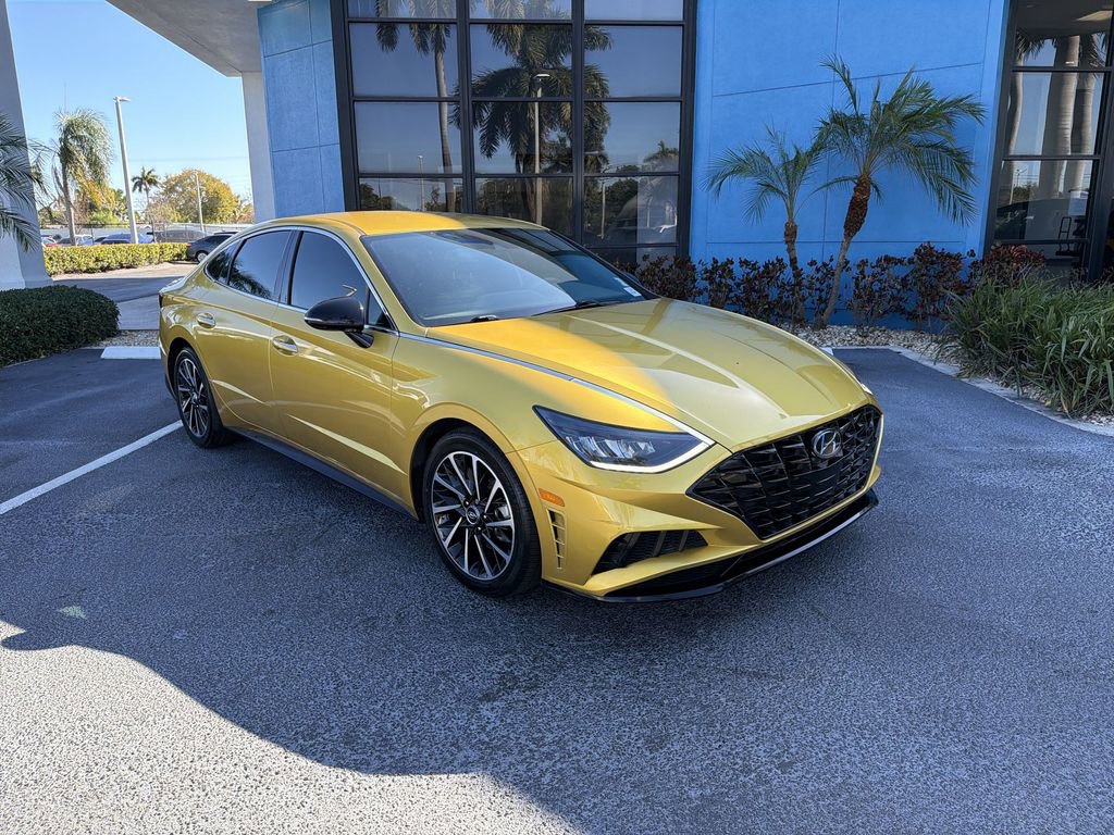 Used 2020 Hyundai Sonata SEL Plus image 2