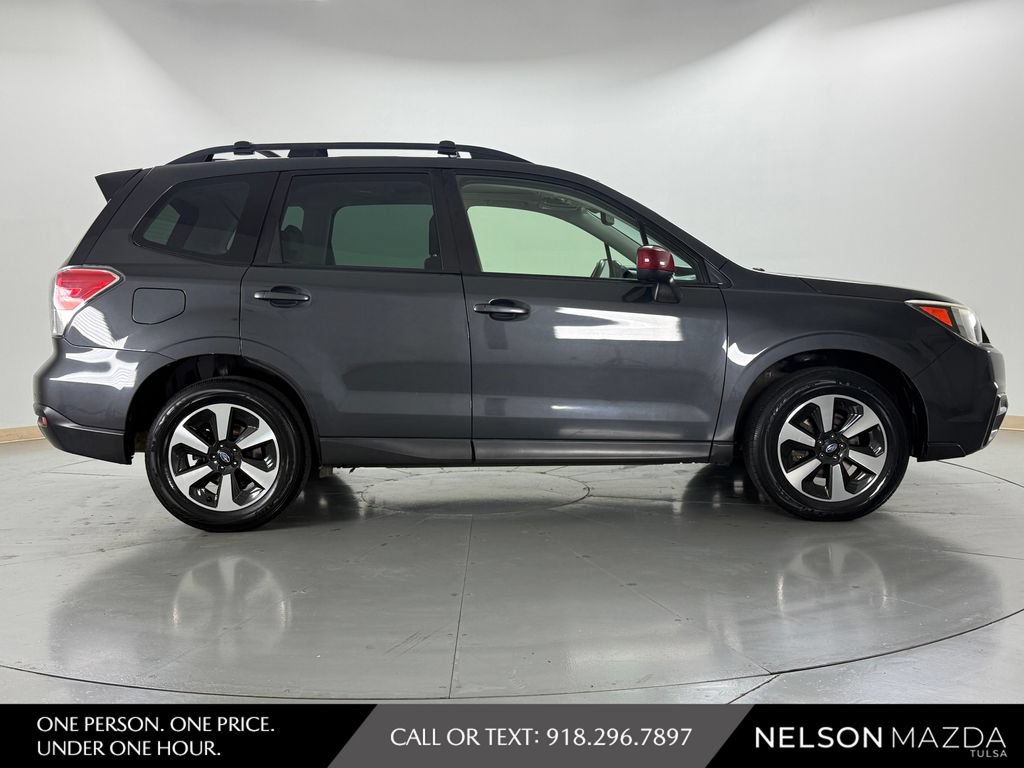 Used 2018 Subaru Forester 2.5i Premium AWD/4WD image 5