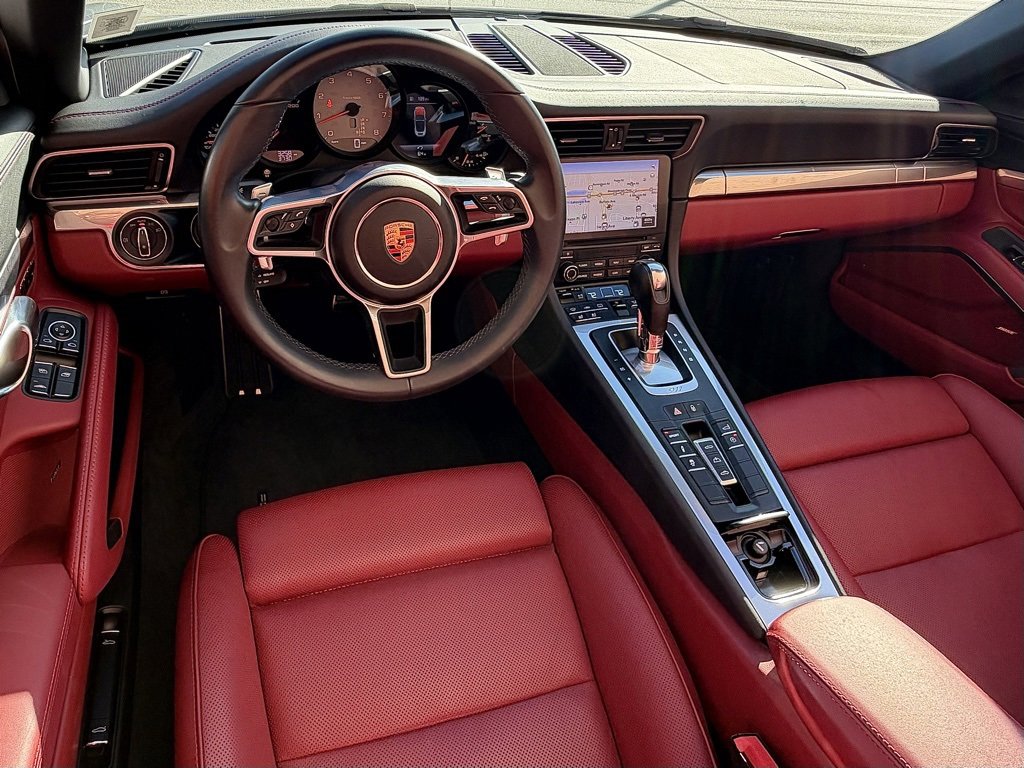 Certified 2019 Porsche 911 Carrera 4S image 13