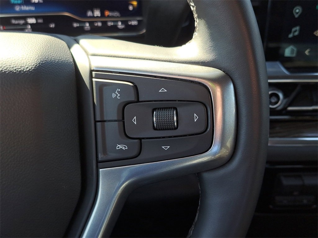 Used 2025 Chevrolet Silverado 1500 LT image 14