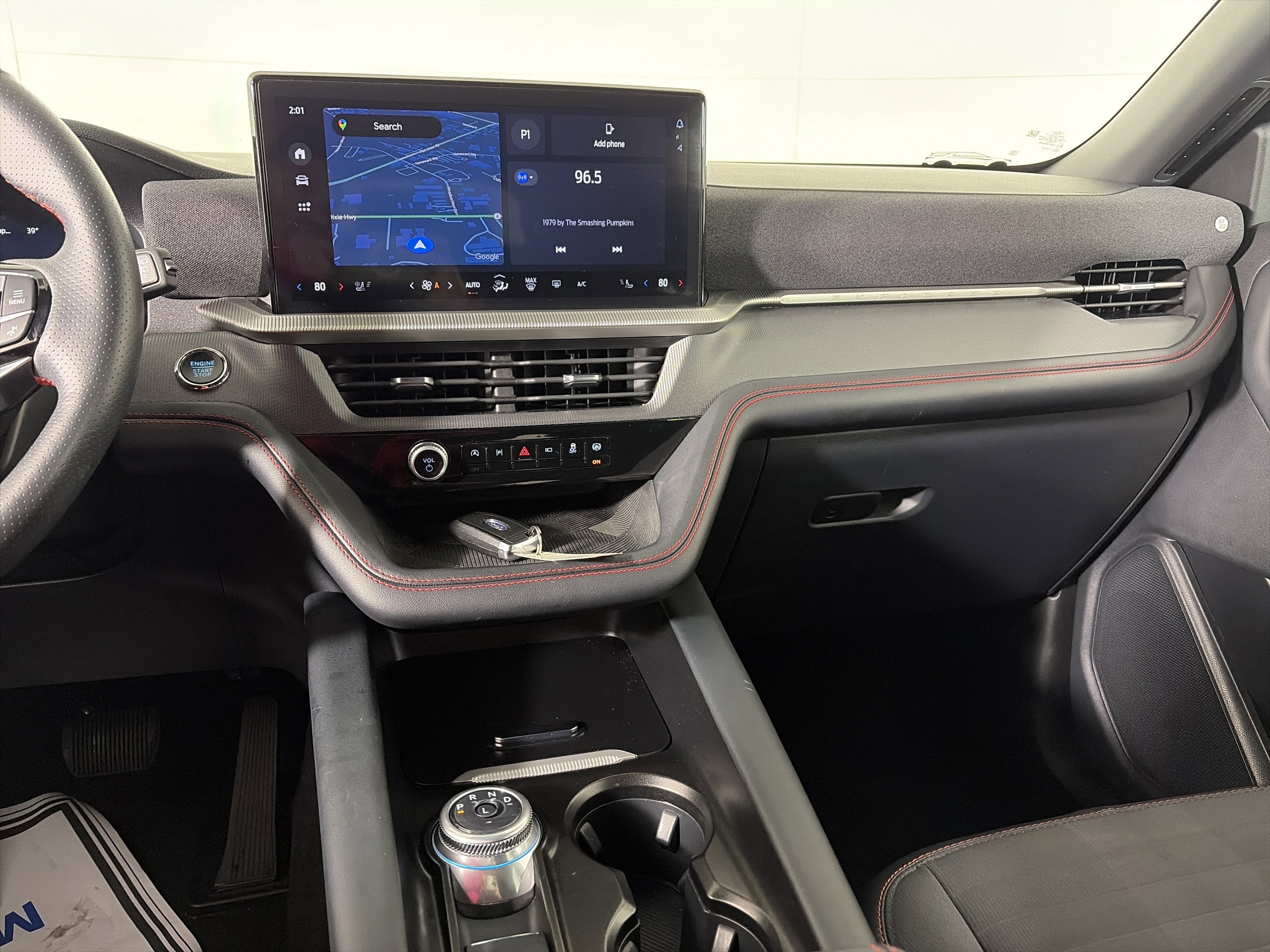 Used 2025 Ford Explorer ST-Line w/ ST-Line Street Pack image 23