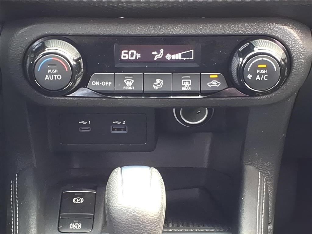 Used 2021 Nissan Kicks SV image 20