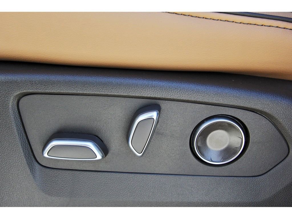 New 2026 Cadillac Escalade Luxury w/ Touring Package image 23