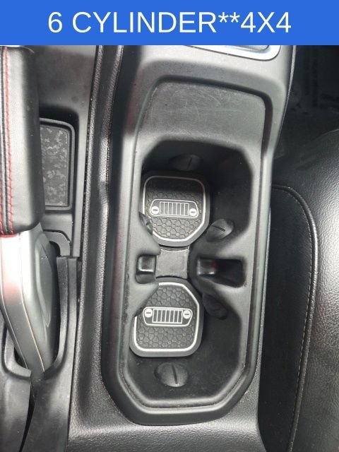 Used 2022 Jeep Gladiator Rubicon w/ Cold Weather Group AWD/4WD image 49