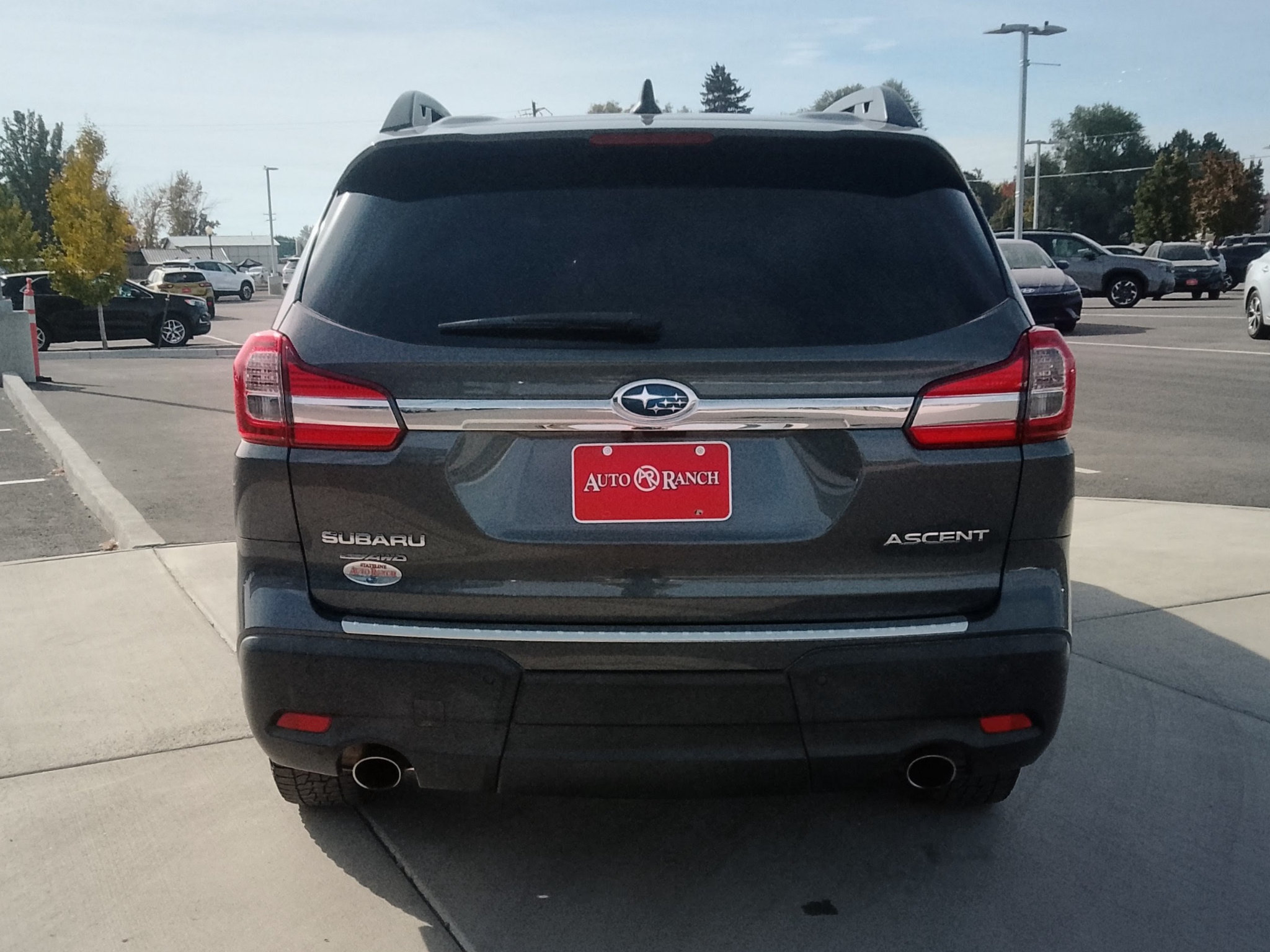 Used 2020 Subaru Ascent Premium w/ Convenience Package AWD/4WD image 4