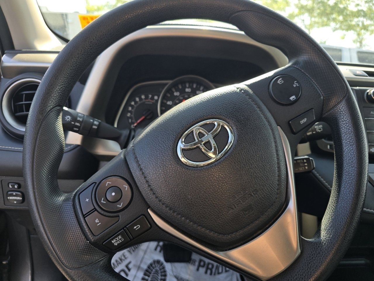 Used 2014 Toyota RAV4 XLE AWD/4WD image 21