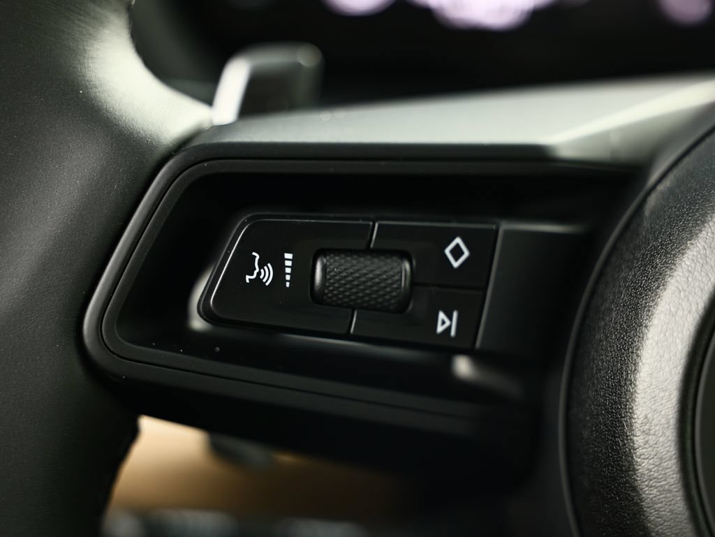 New 2026 Porsche Cayenne S AWD/4WD image 34