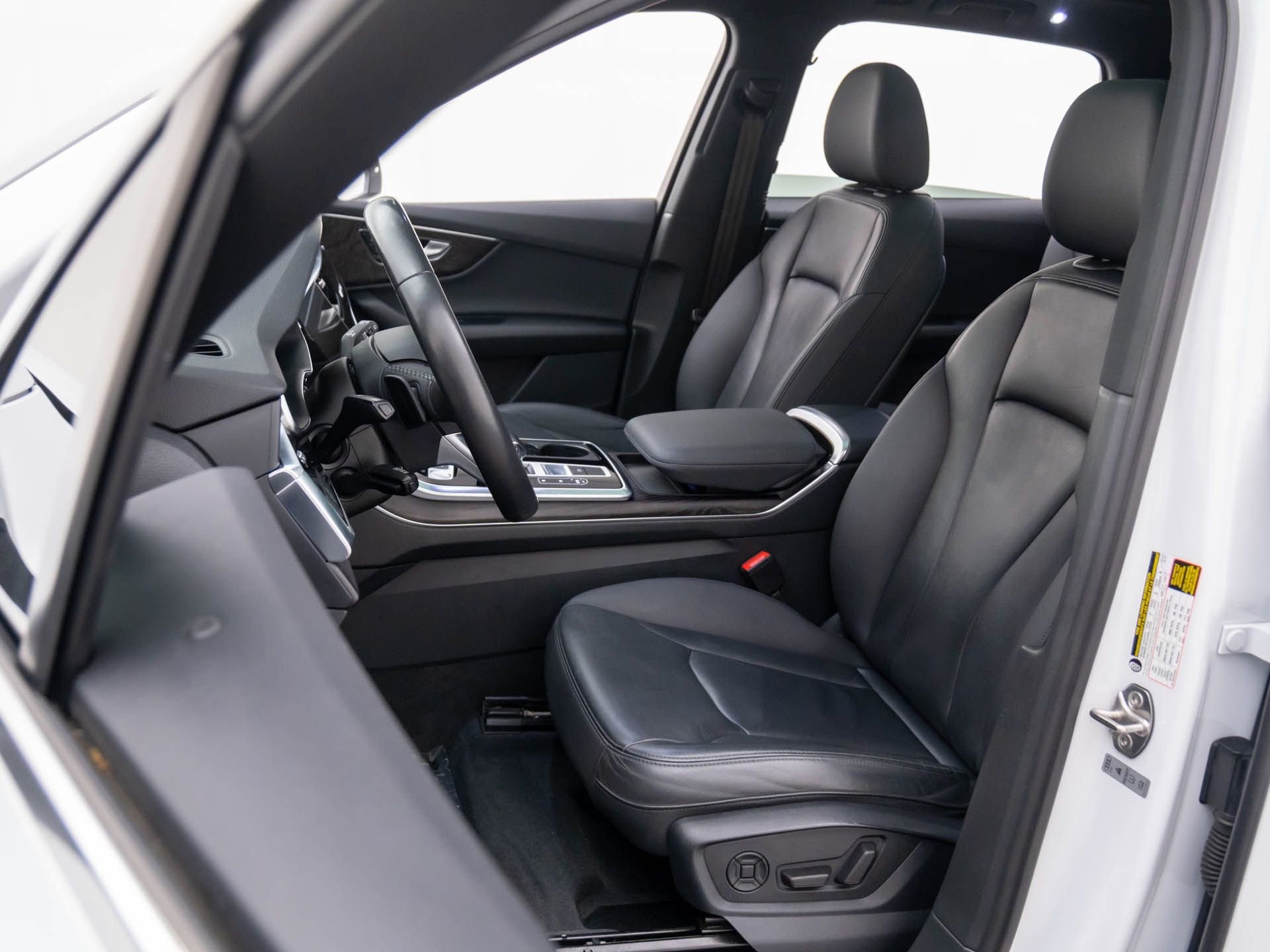 Used 2020 Audi Q7 3.0T Premium Plus image 15