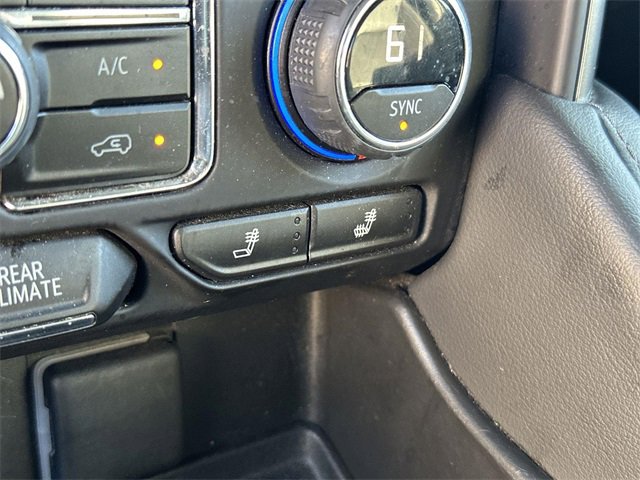 Used 2023 Chevrolet Suburban LT image 37