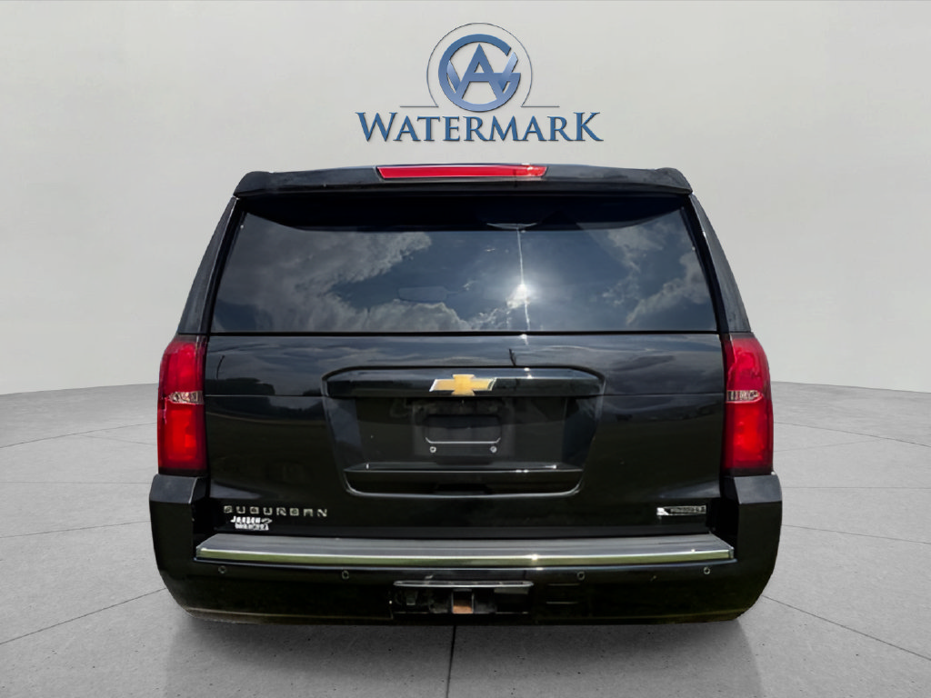 Used 2017 Chevrolet Suburban Premier RWD image 7
