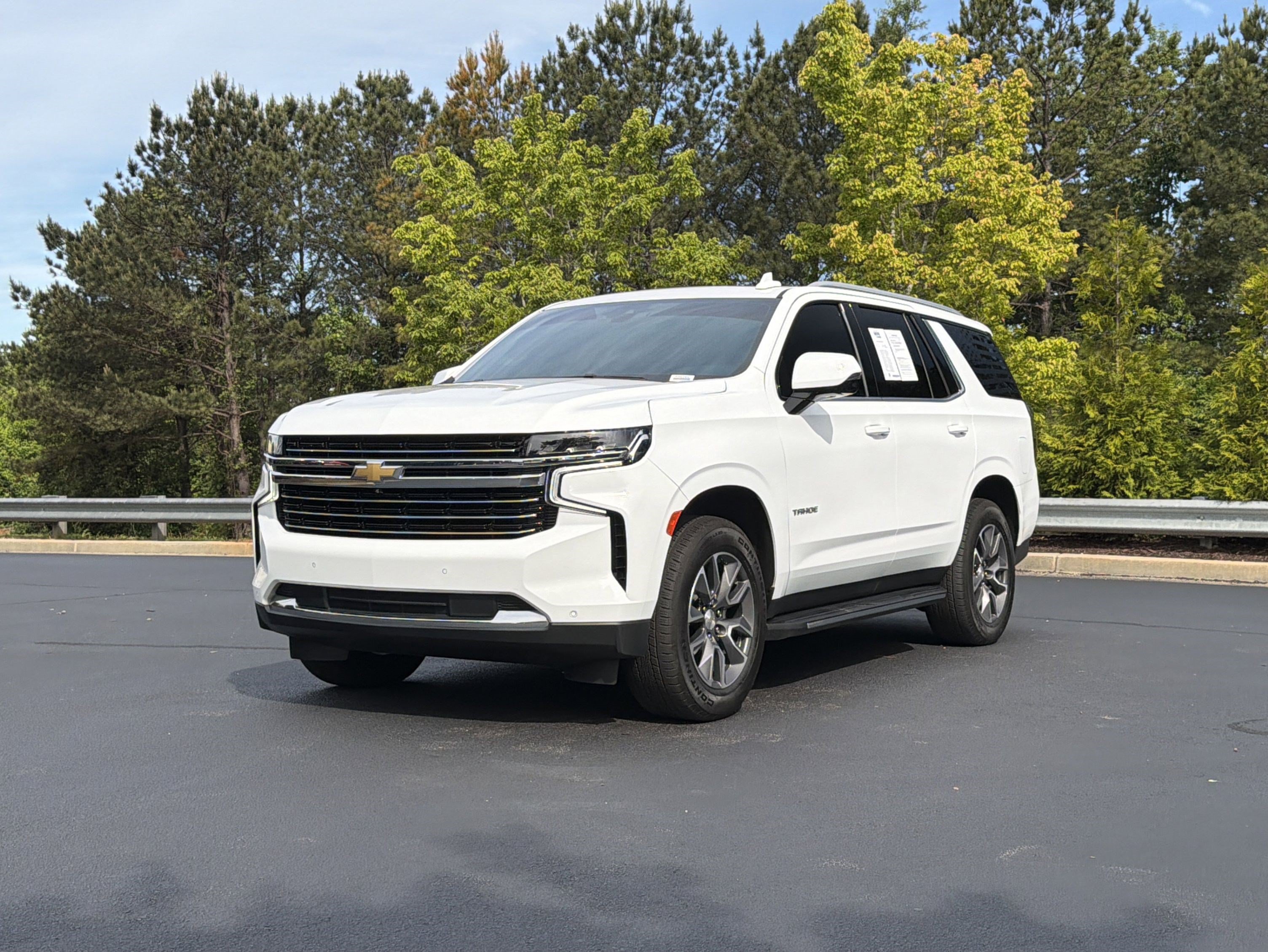 Used 2022 Chevrolet Tahoe LT w/ LT Signature Plus Package RWD image 14