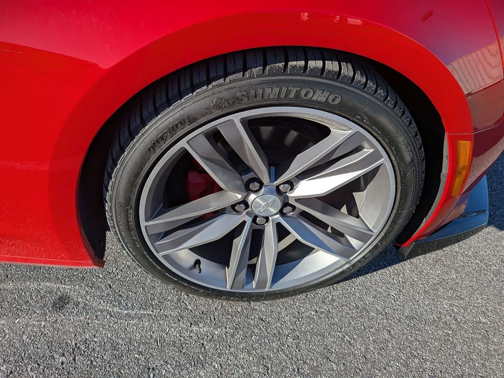Used 2017 Chevrolet Camaro LT w/ RS Package image 12